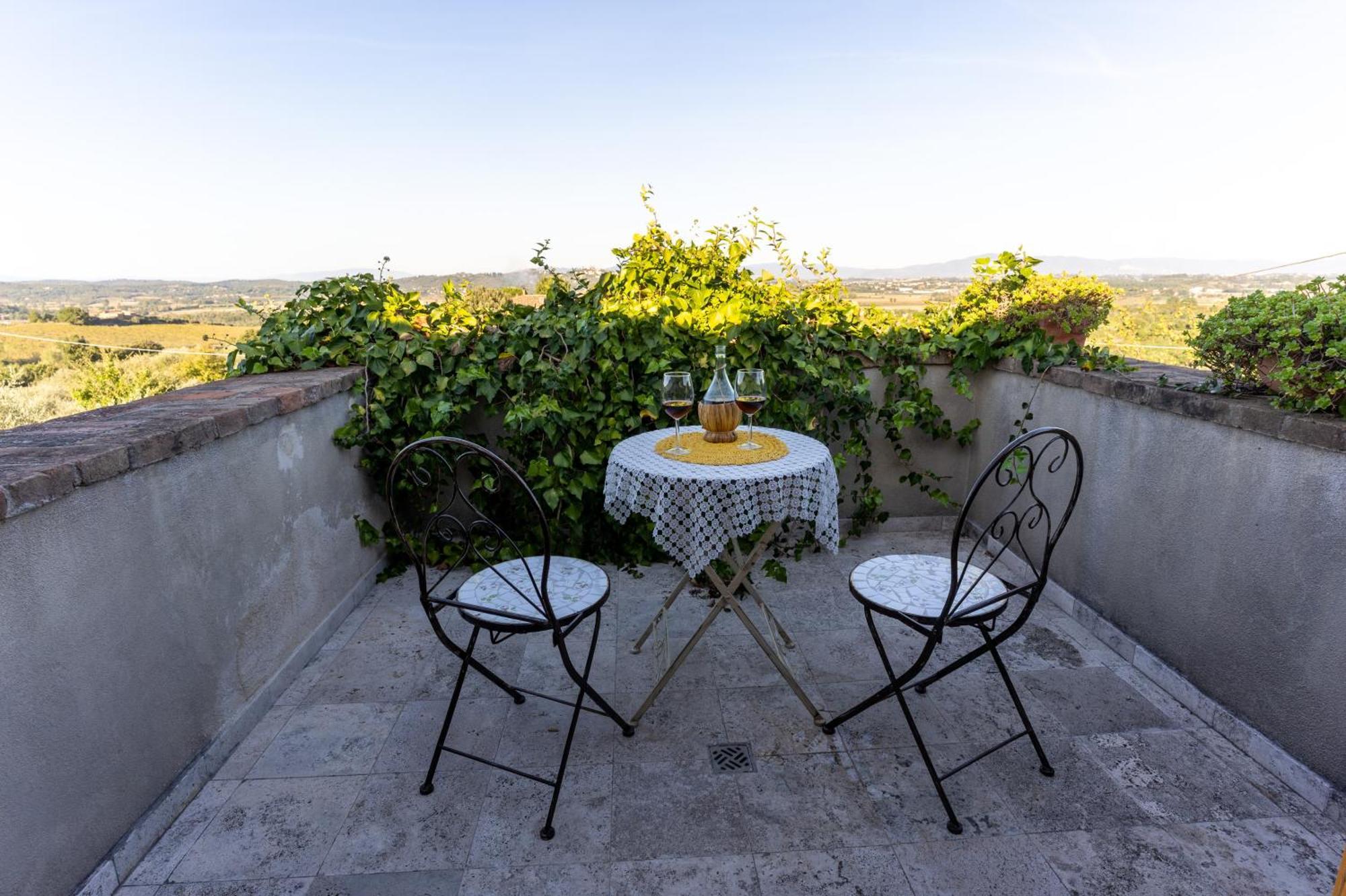 Apartamento Il Poggio Dell'Eremita Rigomagno Exterior foto